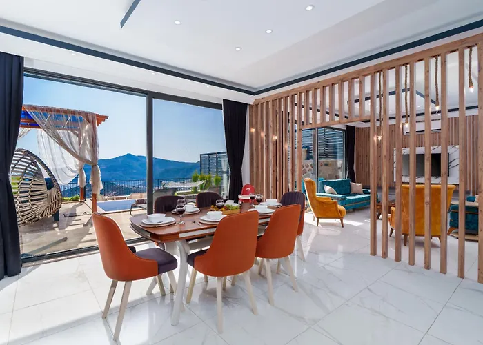 Kalkan'da Deniz Manzarali Lueks Tatil Villasi *