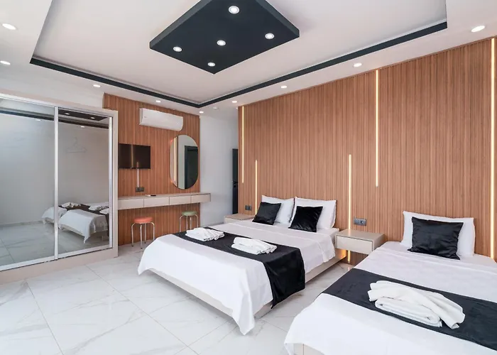 Kalkan'da Deniz Manzarali Lueks Tatil Villasi 别墅 *