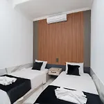 Kalkan'da Deniz Manzarali Lueks Tatil Villasi فيلة كاس