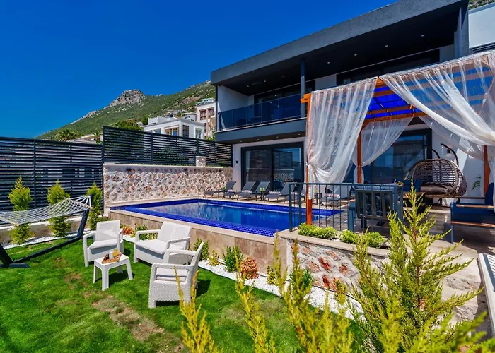 Villa Kalkan'da Deniz Manzarali Lueks Tatil Villasi *