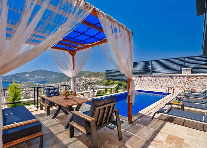 Kalkan'da Deniz Manzarali Lueks Tatil Villasi Villa Kas