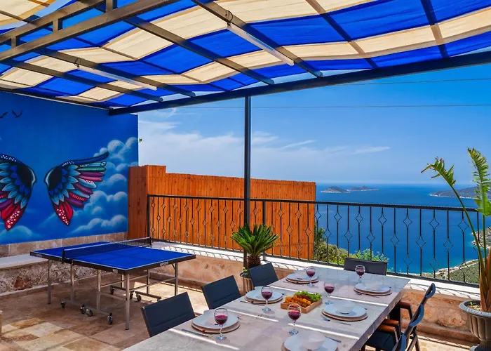 Kalkan'da Deniz Manzarali Lueks Tatil Villasi Villa Kas