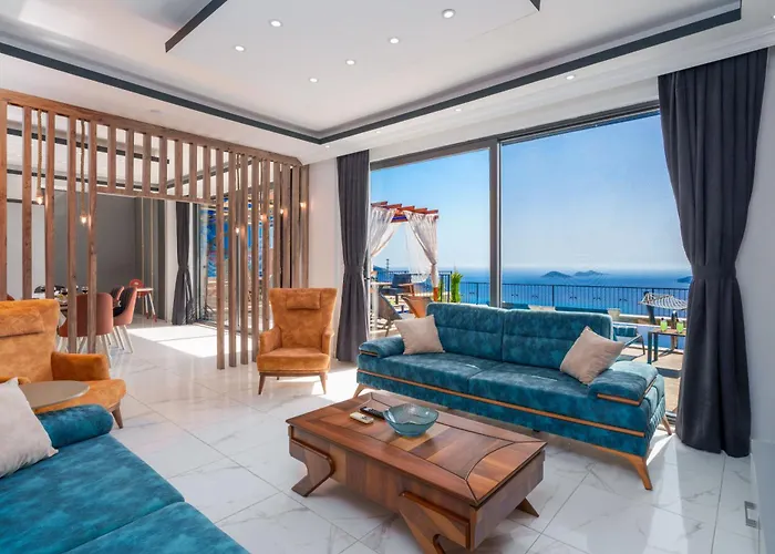 Villa Kalkan'da Deniz Manzarali Lueks Tatil Villasi