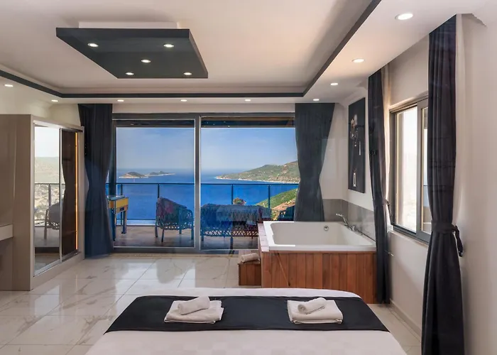 Kalkan'da Deniz Manzarali Lueks Tatil Villasi * Kas