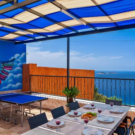 Kalkan'da Deniz Manzarali Lueks Tatil Villasi Vilă Kaș