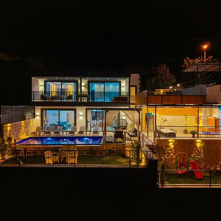 Vilă Kalkan'da Deniz Manzarali Lueks Tatil Villasi Kaș
